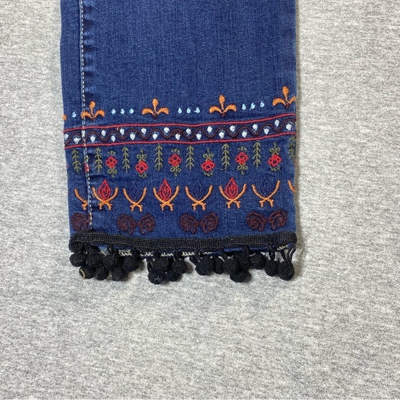 St Johns Bay Jeans Womens 12 Blue Skinny Boho Embroidered Hem Pom Mid Rise Denim - Picture 2 of 14